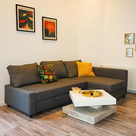 Dobben - Modern - Zentral- Balcony - Kitchen Apartment Bremen