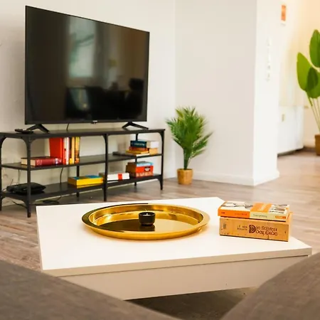 Dobben - Modern - Zentral- Balcony - Kitchen Apartment Bremen